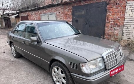 Mercedes-Benz W124, 1987 год, 260 000 рублей, 3 фотография