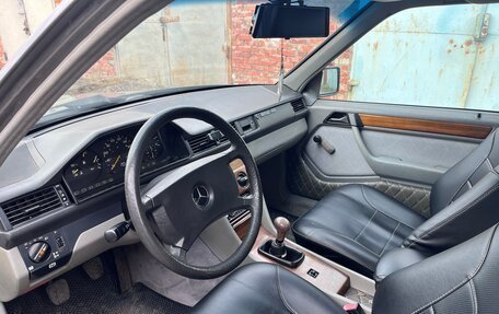 Mercedes-Benz W124, 1987 год, 260 000 рублей, 7 фотография
