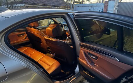 BMW 5 серия, 2011 год, 1 700 000 рублей, 7 фотография