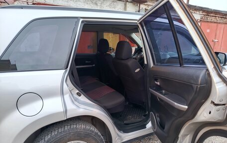 Suzuki Grand Vitara, 2010 год, 980 000 рублей, 10 фотография