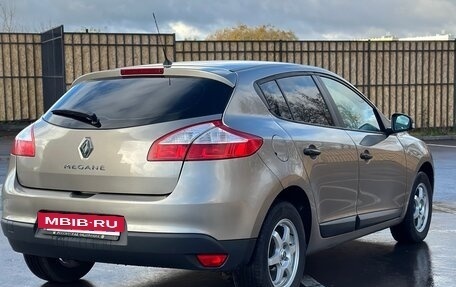 Renault Megane III, 2012 год, 700 000 рублей, 3 фотография