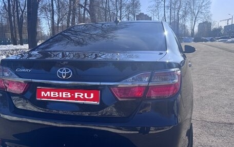 Toyota Camry, 2017 год, 1 760 000 рублей, 7 фотография