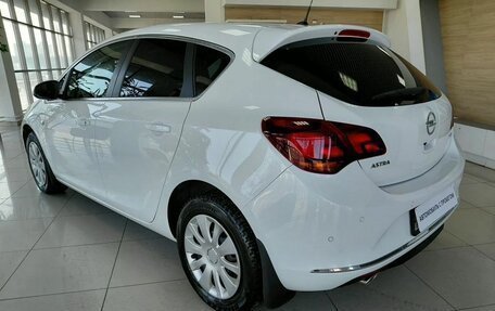 Opel Astra J, 2014 год, 1 190 000 рублей, 4 фотография