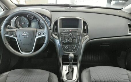 Opel Astra J, 2014 год, 1 190 000 рублей, 10 фотография