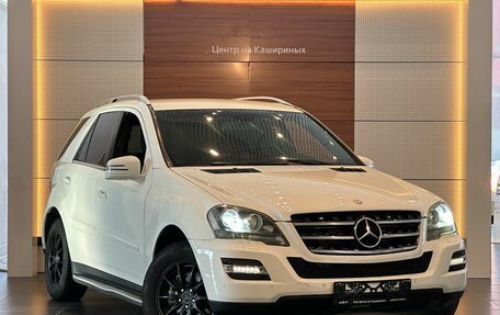 Mercedes-Benz M-Класс, 2010 год, 1 699 900 рублей, 3 фотография