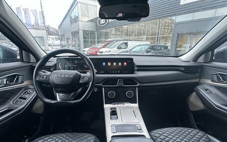 CheryExeed TXL, 2022 год, 1 899 000 рублей, 13 фотография