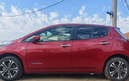 Nissan Leaf I, 2016 год, 790 000 рублей, 6 фотография