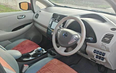 Nissan Leaf I, 2016 год, 790 000 рублей, 10 фотография