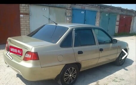 Daewoo Nexia I рестайлинг, 2011 год, 180 000 рублей, 3 фотография