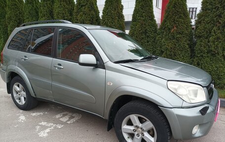 Toyota RAV4, 2004 год, 630 000 рублей, 2 фотография