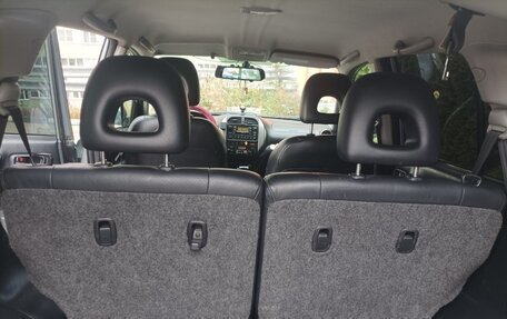 Toyota RAV4, 2004 год, 630 000 рублей, 10 фотография