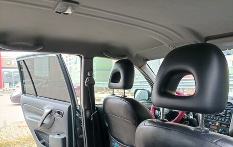 Toyota RAV4, 2004 год, 630 000 рублей, 9 фотография