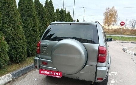 Toyota RAV4, 2004 год, 630 000 рублей, 3 фотография