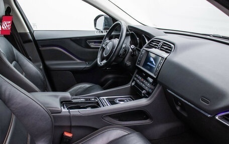 Jaguar F-Pace, 2016 год, 2 480 000 рублей, 9 фотография