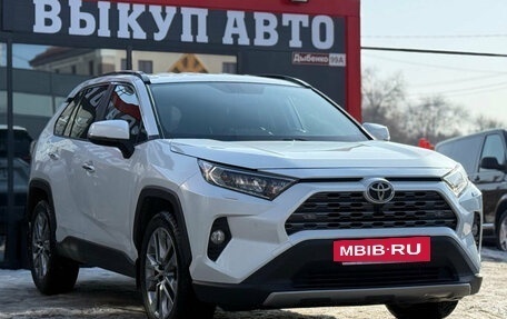 Toyota RAV4, 2019 год, 3 100 000 рублей, 6 фотография