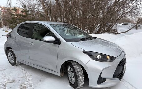 Toyota Yaris, 2020 год, 1 300 000 рублей, 1 фотография
