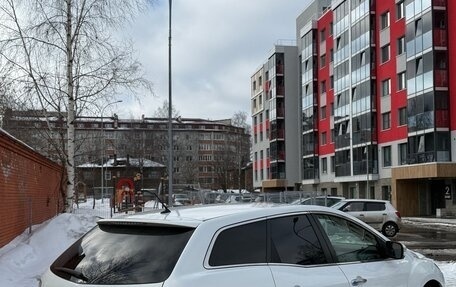 Mazda CX-7 I рестайлинг, 2010 год, 700 000 рублей, 3 фотография