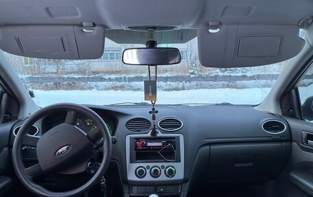 Ford Focus II рестайлинг, 2006 год, 360 000 рублей, 5 фотография