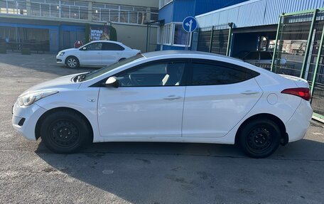 Hyundai Elantra V, 2013 год, 1 150 000 рублей, 2 фотография