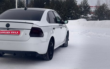 Volkswagen Polo VI (EU Market), 2015 год, 900 000 рублей, 3 фотография