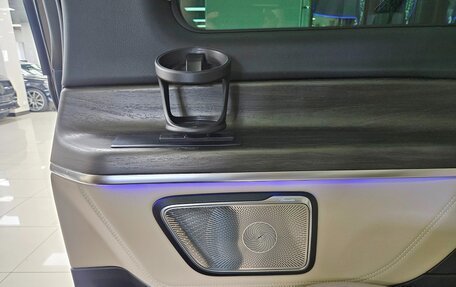 Mercedes-Benz V-Класс, 2026 год, 14 299 000 рублей, 28 фотография