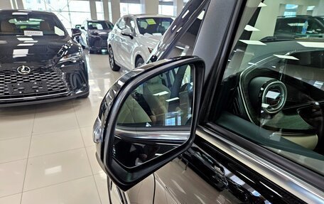 Mercedes-Benz V-Класс, 2026 год, 14 299 000 рублей, 38 фотография