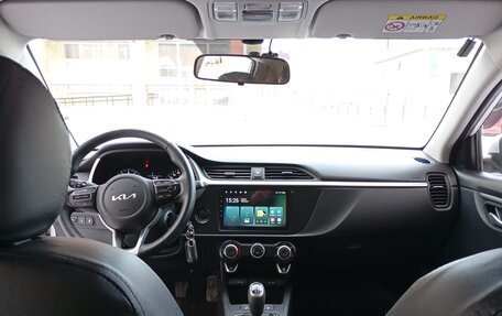 KIA Rio IV, 2022 год, 1 870 000 рублей, 3 фотография