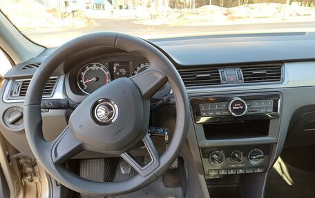 Skoda Rapid I, 2017 год, 1 650 000 рублей, 16 фотография