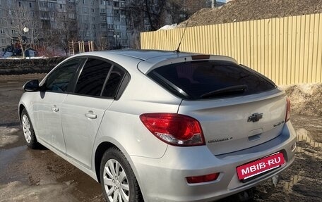 Chevrolet Cruze II, 2012 год, 679 000 рублей, 4 фотография