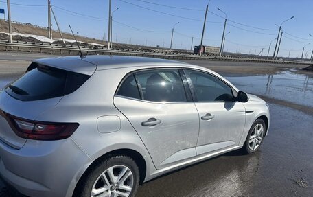 Renault Megane IV, 2019 год, 1 150 000 рублей, 2 фотография
