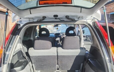 Mitsubishi RVR III рестайлинг, 2001 год, 370 000 рублей, 15 фотография