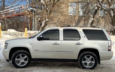 Chevrolet Tahoe III, 2011 год, 1 730 000 рублей, 4 фотография