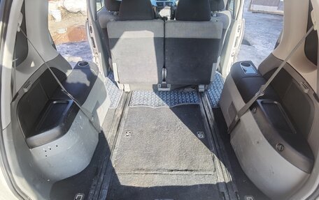 Mitsubishi RVR III рестайлинг, 2001 год, 370 000 рублей, 16 фотография