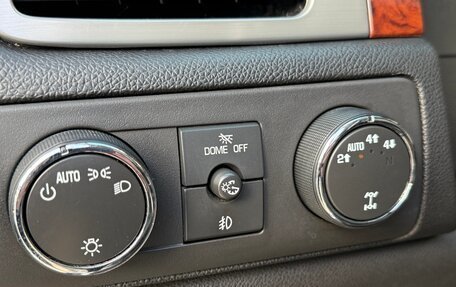 Chevrolet Tahoe III, 2011 год, 1 730 000 рублей, 14 фотография