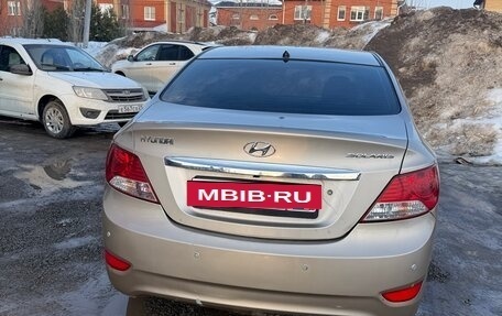 Hyundai Solaris II рестайлинг, 2011 год, 490 000 рублей, 5 фотография
