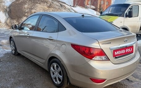 Hyundai Solaris II рестайлинг, 2011 год, 490 000 рублей, 6 фотография
