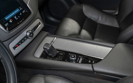 Volvo XC90 II рестайлинг, 2020 год, 5 200 000 рублей, 18 фотография