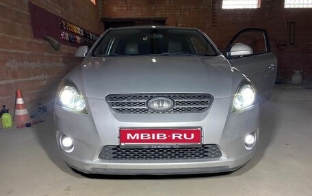 KIA cee'd I рестайлинг, 2008 год, 750 000 рублей, 10 фотография