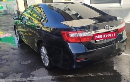 Toyota Camry, 2014 год, 1 695 000 рублей, 4 фотография