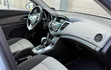 Chevrolet Cruze II, 2011 год, 535 000 рублей, 2 фотография