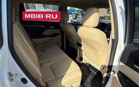 Toyota Highlander III, 2014 год, 2 950 000 рублей, 7 фотография