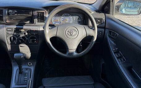 Toyota Corolla, 2003 год, 660 000 рублей, 10 фотография