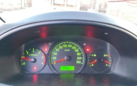 Hyundai Grand Starex Grand Starex I рестайлинг 2, 2011 год, 1 800 000 рублей, 14 фотография