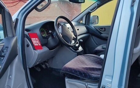 Hyundai Grand Starex Grand Starex I рестайлинг 2, 2011 год, 1 800 000 рублей, 12 фотография