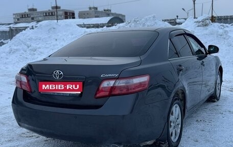 Toyota Camry, 2010 год, 1 200 000 рублей, 7 фотография
