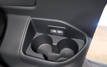 Volkswagen Multivan T6 рестайлинг, 2024 год, 11 998 000 рублей, 24 фотография