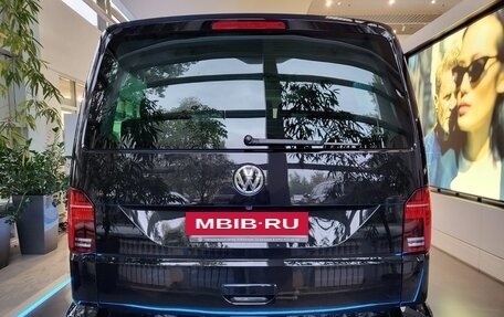 Volkswagen Multivan T6 рестайлинг, 2024 год, 11 998 000 рублей, 30 фотография