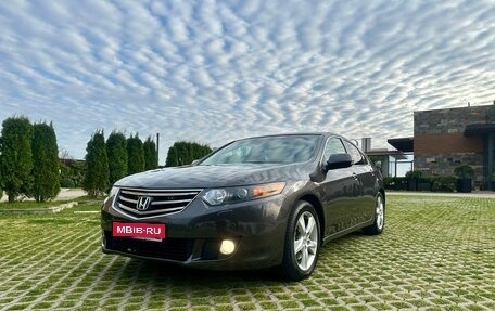 Honda Accord VIII рестайлинг, 2008 год, 750 000 рублей, 1 фотография