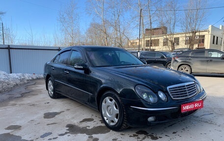 Mercedes-Benz E-Класс, 2004 год, 750 000 рублей, 1 фотография