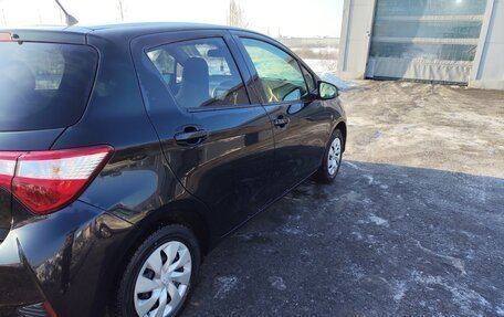 Toyota Vitz, 2018 год, 980 000 рублей, 7 фотография